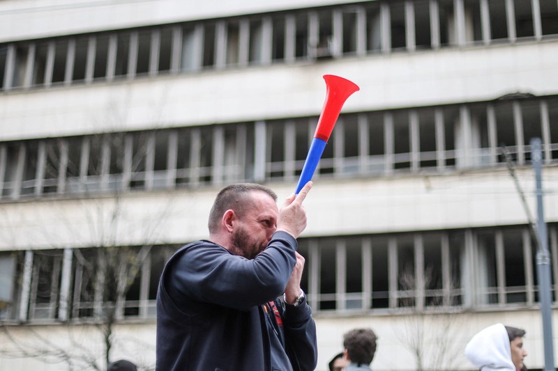 Students protest against a government lease of a site to Jared Kushner, the son in-law of U.S. President Donald Trump, for a hotel project at the former Yugoslav People's Army headquarters, which was destroyed in the 1999 NATO bombing, in Belgrade, Serbia, March 24, 2025. REUTERS/Djordje Kojadinovic