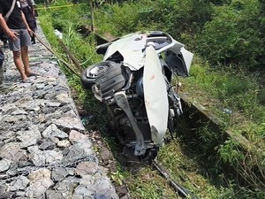 Video: Mobil Pemudik Vs KA Batara Kresna di Sukoharjo, 4 Tewas