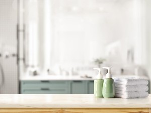 5 Benda Ini Bikin Kamar Mandi Gagal Estetis, Buang Aja!