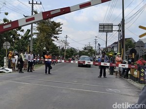 Polisi Ungkap Ada Kelalaian Petugas Palang di Laka Mobil Pemudik Vs KA