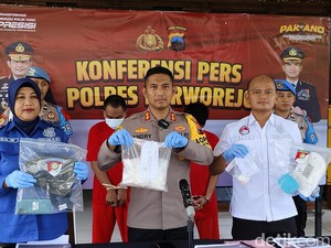 2 Pengedar di Purworejo Dibekuk, Polisi Sita Sabu Nyaris 1 Kg