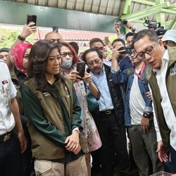 Raksasa Dunia Ramai-Ramai Tarik Kabel Lewat RI