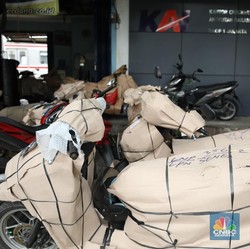 Berkah Lebaran, Jasa Ekspedisi Sepeda Motor Raup Banyak Cuan