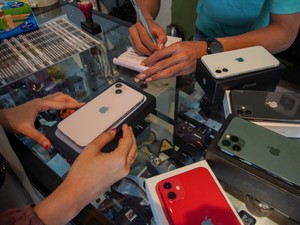 Sewa iPhone Laris Jelang Lebaran, Sosiolog: Ada Budaya Materialistis
