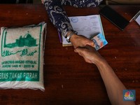 Potret Kesibukan Pembayaran Zakat Fitrah di Masjid Istiqlal