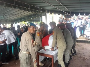 Guru Rosalina yang Tewas oleh OPM Itu Kini Beristirahat Selamanya