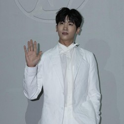 Park Hyung-sik Geser Kim Soo-hyun Jadi Aktor Termahal di Korea