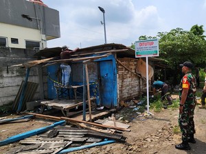 7 Warung Remang-remang di Mojokerto Dibongkar Paksa