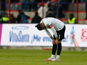 Ngerinya Markas Bolivia, Kapten Uruguay Sampai Pakai Tabung Oksigen