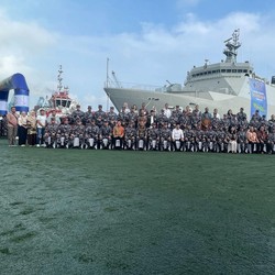 Mantap! AGN Gandeng TNI Gelar Mudik Gratis Pakai Bus & Kapal Perang