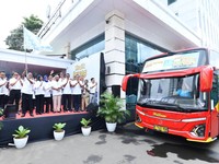 Mudik Aman-Nyaman, Menteri ESDM & Dirut Pertamina Lepas 1.407 Pemudik