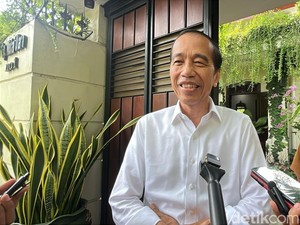 Jokowi Sempat Bahas Politik Dikit-dikit Saat Buka Puasa Bareng Prabowo