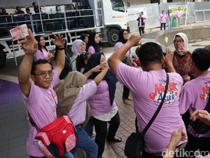 Video: Senangnya Keluarga Ikut Mudik Asyik Transmedia 2025