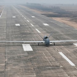 Penampakan Drone AI Korut, Kim Jong Un Ikut Uji Coba