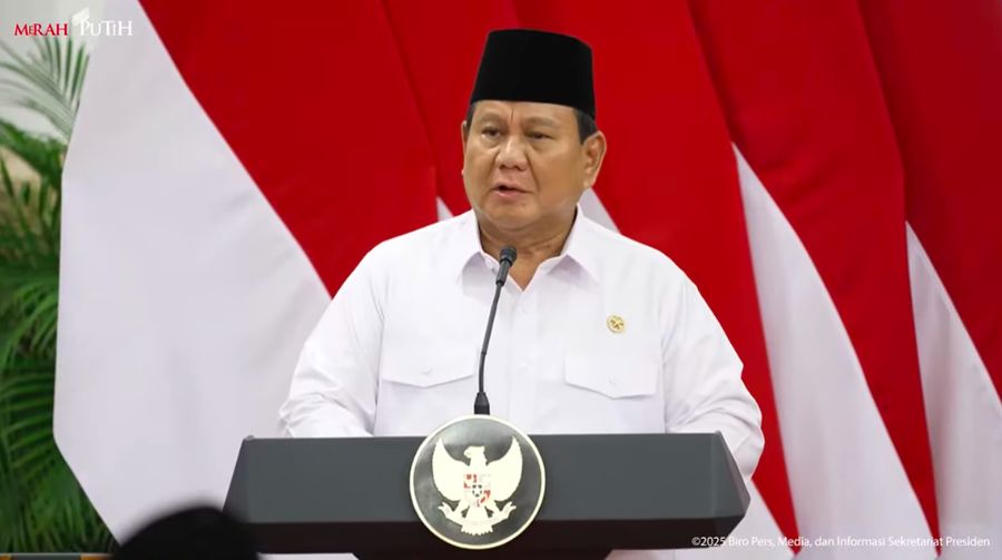 Presiden Prabowo Subianto memberikan sambutan jelang penyerahan zakat kepada Baznas di Istana Negara, Jakarta, Kamis (27/3/2025). (Tangkapan Layar Youtube Sekretariat Presiden)
