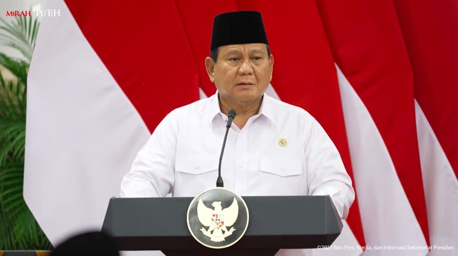 Presiden Prabowo Subianto memberikan sambutan jelang penyerahan zakat kepada Baznas di Istana Negara, Jakarta, Kamis (27/3/2025). (Tangkapan Layar Youtube Sekretariat Presiden)