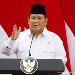 Ketua MPR Makan Siang Bareng Prabowo di Istana, Bahas Apa?