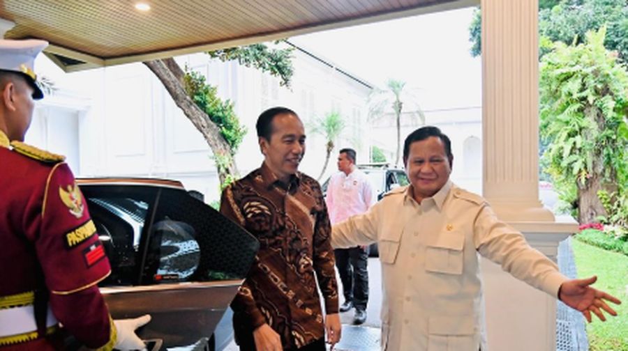 Presiden Prabowo Subianto mengundang Presiden ke-7 Republik Indonesia Joko Widodo untuk berbuka puasa bersama di Istana Kepresidenan Jakarta, Rabu (26/3/2025). (Instagram/Kemensetneg RI)