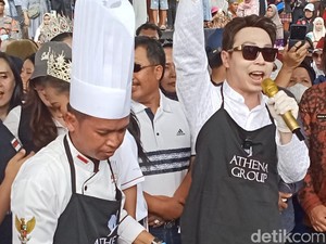 Richard Lee Masak 300 Kg Daging-700 Ayam: Pulihkan Nama Baik Palembang