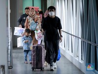 Bukti Lebaran 2025 Lesu: Pemudik Turun, Penukaran Uang Sedikit