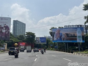 Hari Pertama Cuti Bersama Lebaran, Lalu Lintas di Surabaya Ramai Lancar