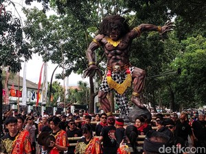 Pawai Ogoh-ogoh dan Keindahan Toleransi di Kota Cimahi