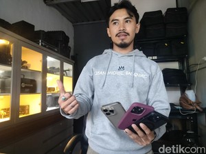 Ramai Sewa iPhone Jelang Lebaran di Malang: Foto Keluarga-Upload di Medsos