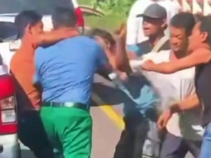 Kronologi Sopir Bus Dikeroyok Pengendara Lain di Muara Enim, Berawal Senggolan
