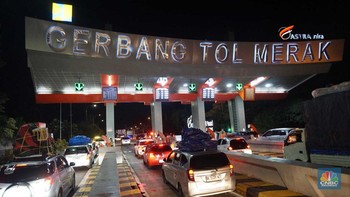 Awas Macet Horor! Puncak Arus Mudik Menuju Merak Diprediksi Besok