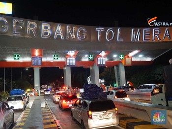 Awas Macet Horor! Puncak Arus Mudik Menuju Merak Diprediksi Besok