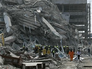 Penampakan Gedung di Thailand yang Ambruk Terdampak Gempa Myanmar