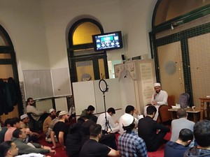 Berburu Malam Lailatul Qadr sebagai Muslim Minoritas di Budapest