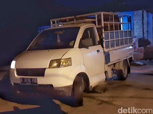 Malangnya Sarmin, Perjalanan Antar Sapi Tertunda karena Jembatan Ambruk