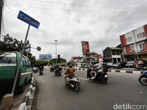 Pemudik Motor Mulai Padati Jalur Mudik di Kota Bandung