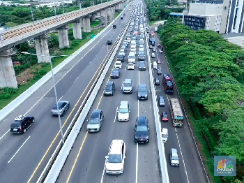 Bos Jasa Marga Ingatkan 2 Titik Rawan Kemacetan Mudik di Tol Cikampek