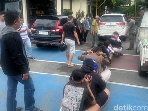 Belasan Remaja Diamankan Buntut Pengeroyokan Pelajar SMAN Kediri hingga Tewas