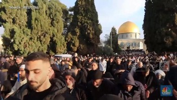 Warga Palestina Laksanakan Shalat Id Di Masjid Al Aqsa