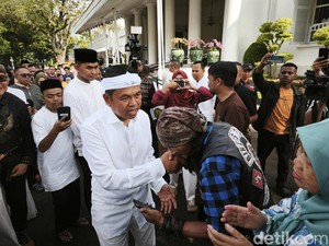 Dedi Mulyadi Larang ASN Mudik Pakai Mobil Dinas, Sentil Wali Kota Depok