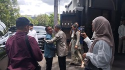 Zulhas Gelar Open House, Dasco hingga Raffi Ahmad Hadir