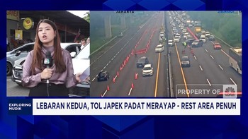 Video: Lebaran Kedua, Tol Japek Padat Merayap - Rest Area Penuh