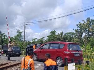 Jalur Gumitir Jember Padat Merayap Buntut Lalin Meningkat Hari Kedua Lebaran