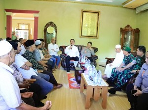 Kapolda Maluku Turun Tangan Cegah Bentrok Usai Pemuda Tewas Diamuk Massa