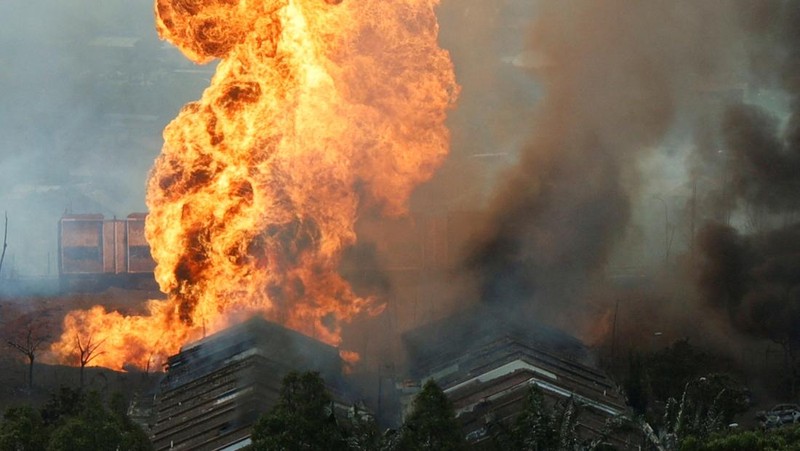 Pipa Gas Bocor Picu Kebakaran di Malaysia. REUTERS/Stringer