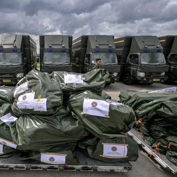 Pakai Hercules, RI Kirim 12 ton Logistik ke Korban Gempa Myanmar