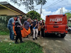 Mayat Pria di Pekarangan Kosong Lubuklinggau Bernama Robert Marlanda