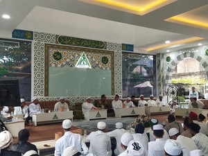Habib Rizieq Minta Wamenaker Berjuang Habis-habisan Kurangi Pengangguran