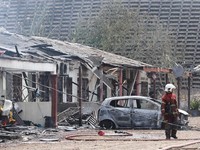 Potret Ratusan Rumah Ludes Usai Ledakan Pipa Gas di Negara Tetangga RI
