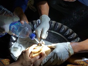 Jarang Terjadi, Damkar Kaltara Diminta Lepas Cincin Jenazah Korban Kecelakaan