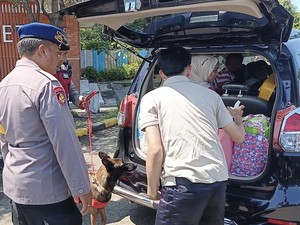 Polisi Perketat Pemeriksaan di Pelabuhan Gilimanuk, Anjing K9 Dikerahkan