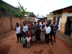 Seorang Wanita di Uganda Sudah Lahirkan 44 Anak, Saat Ini Usianya 45 Tahun